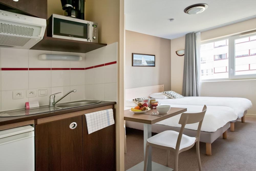 Appart'City Classic La Roche Sur Yon Centre Экстерьер фото
